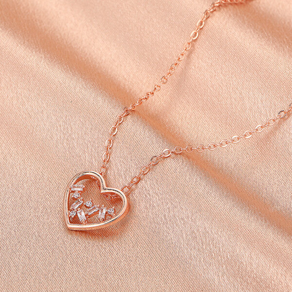 

Hollow Out Heart Charm Necklace, Rose gold