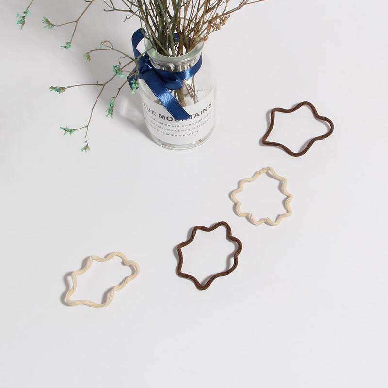 

4pcs Solid Hair Tie, Multicolor