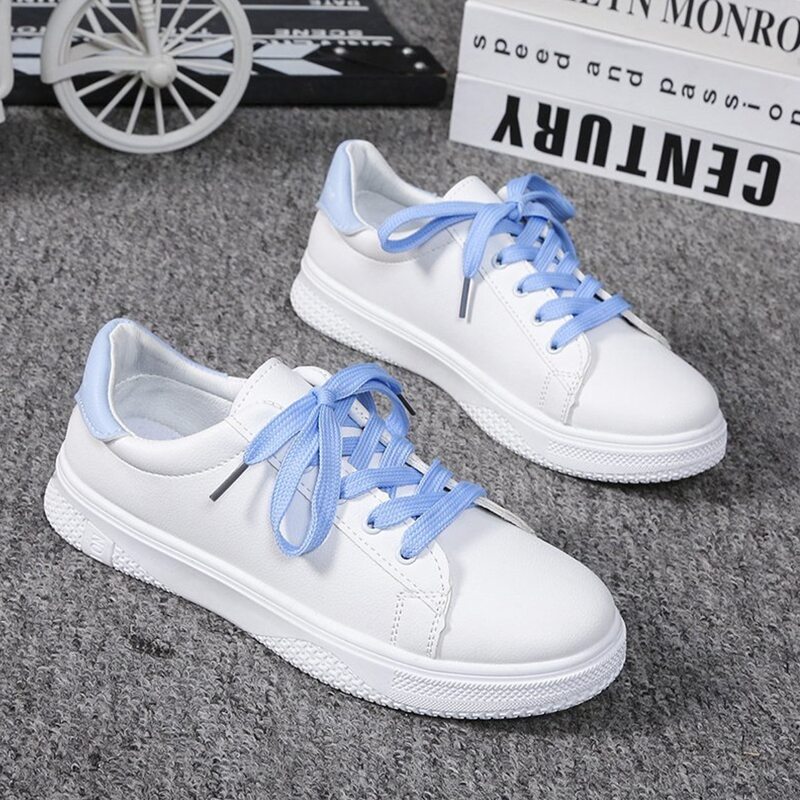 

Two Tone Lace-up Front Skate Shoes, White