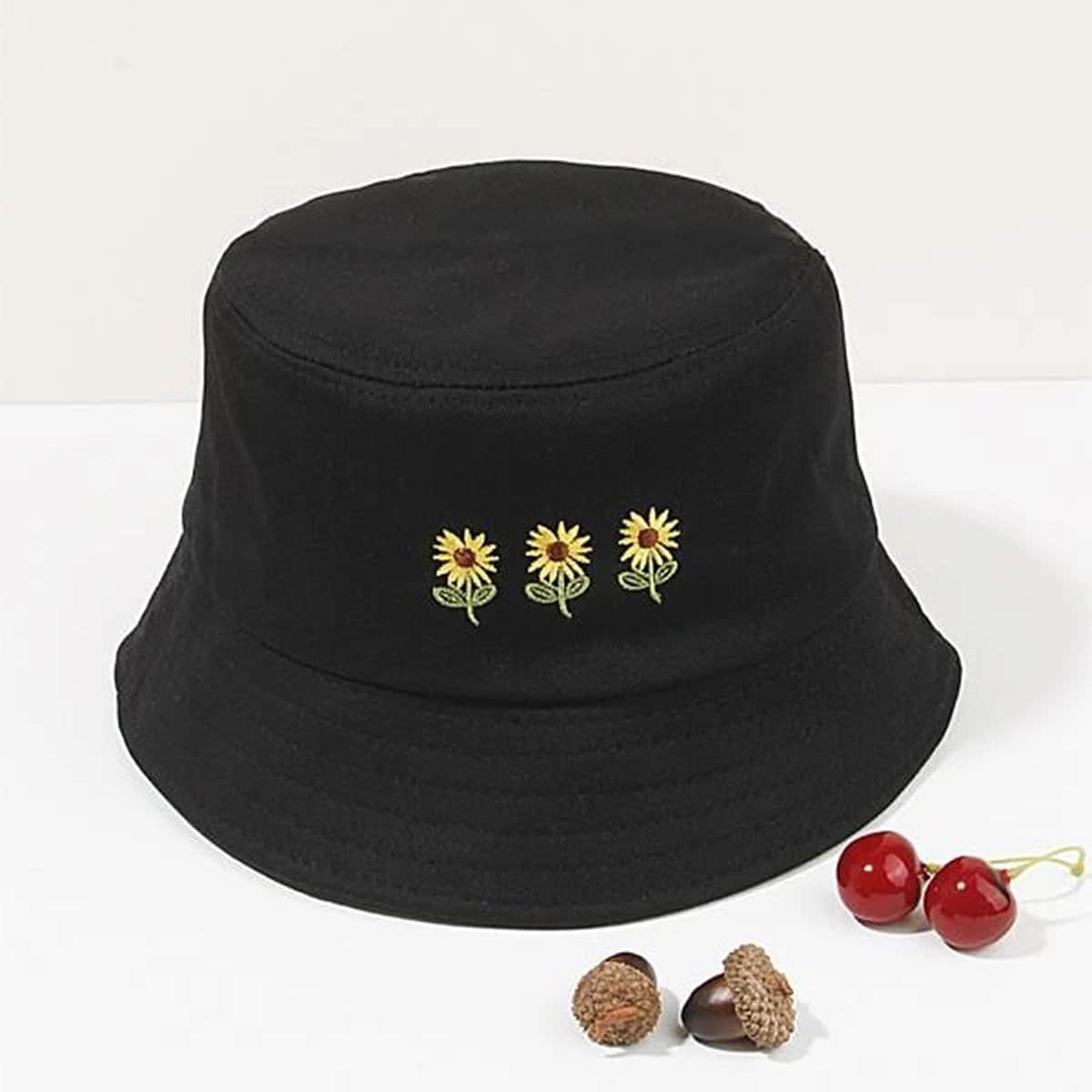

Flower Embroidery Bucket Hat, Black