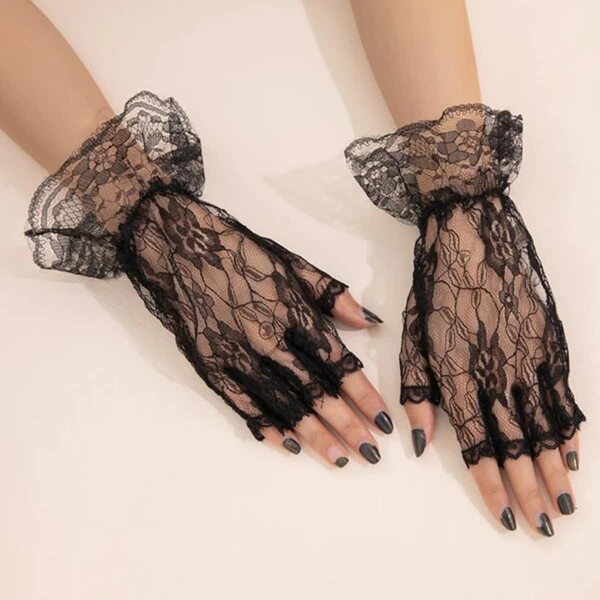 

Floral Lace Gloves, Black