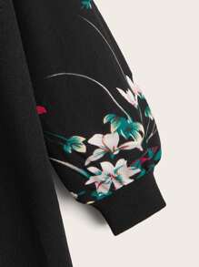 SHEIN Niñas Vestido floral panel de manga raglán - Negro - Ver 4