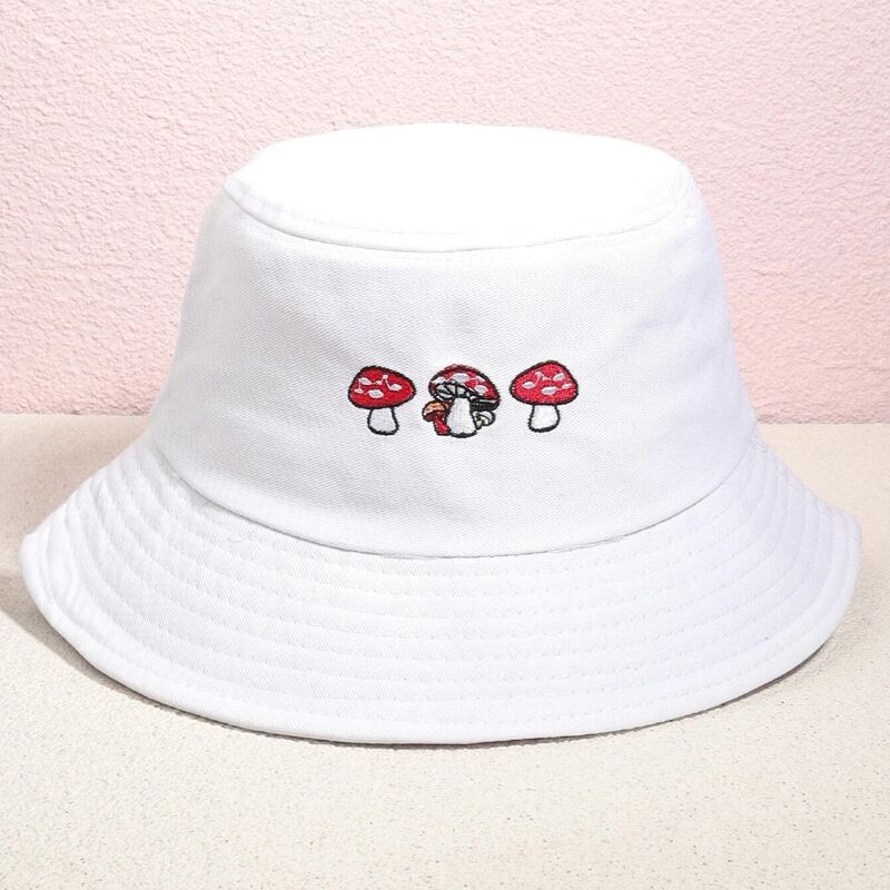 

Mushroom Embroidery Bucket Hat, White