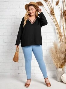 SHEIN Plus Solid Lace Trim V Neck Top - Black - View 4