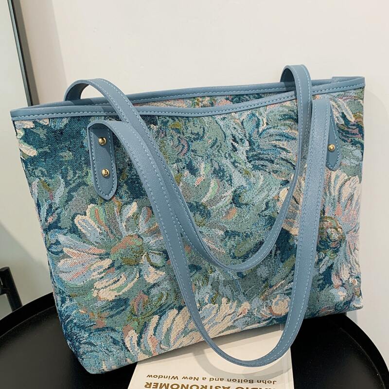

Floral Pattern Tote Bag, Blue