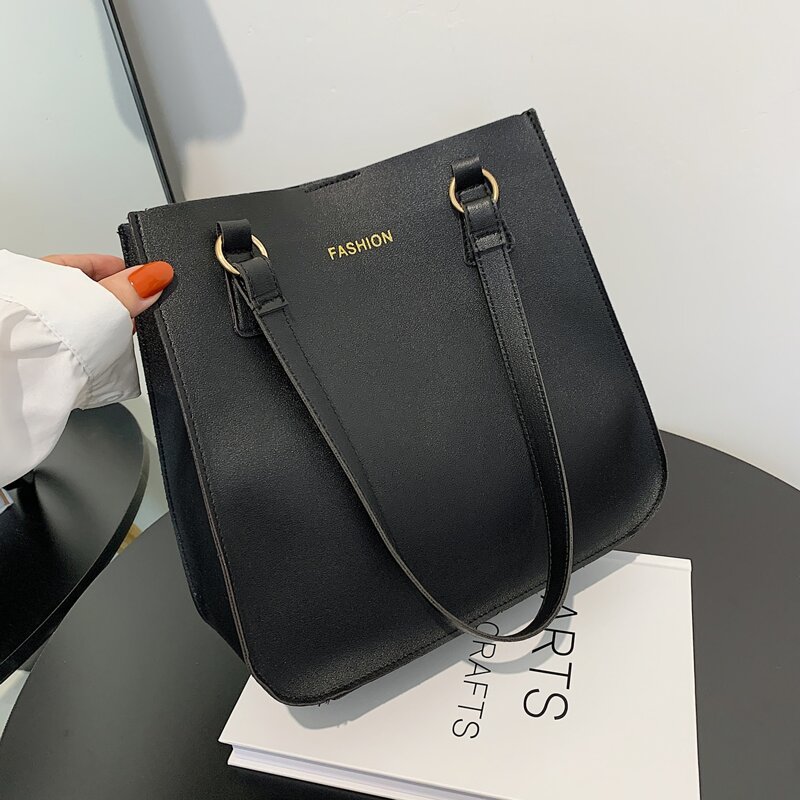 

Minimalist Letter Graphic Shoulder Tote Bag, Black