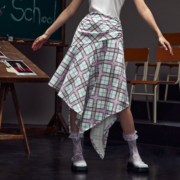 

Plaid Print Hanky Hem Ruched Skirt, Multicolor
