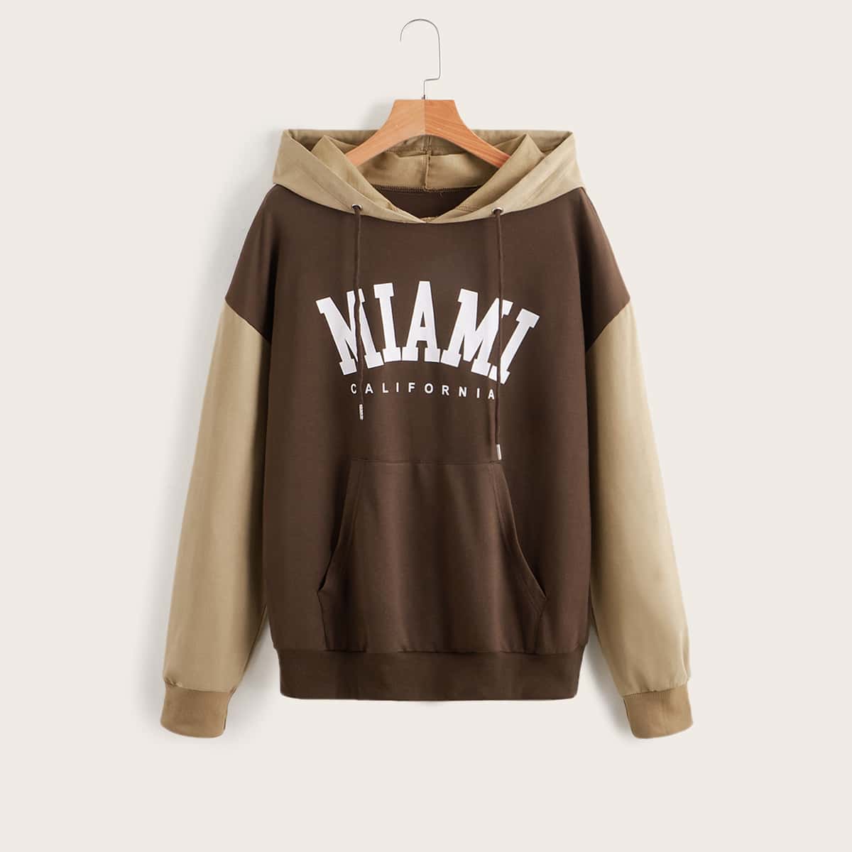 

Letter Colorblock Kangaroo Pocket Drawstring Hoodie, Multicolor