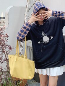 Contrast Plaid Drop Shoulder Astronaut Cartoon Hoodie - Black - View 3