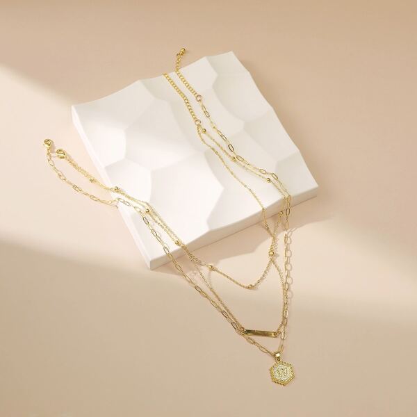 

2pcs Letter Engraved Geo Charm Necklace, Gold