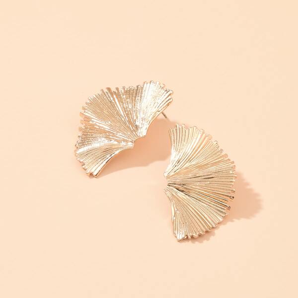 

Metallic Stud Earrings, Gold