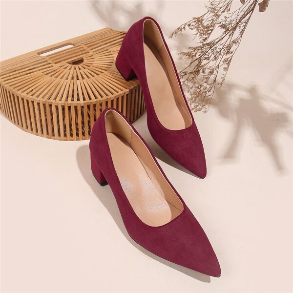 

Suede Point Toe Court Pumps, Red violet