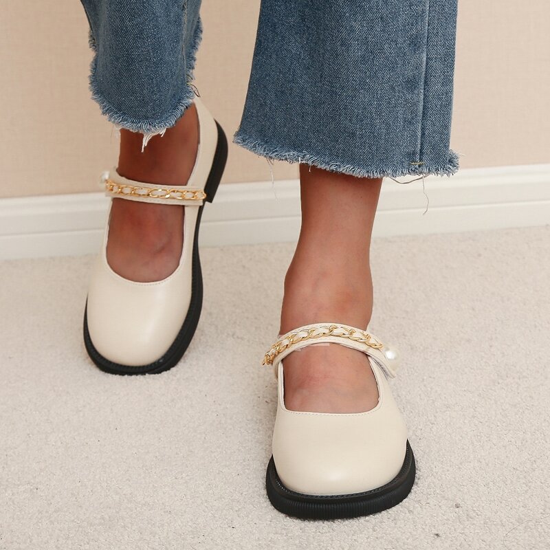 

Solid Chain & Faux Pearl Decor Mary Janes, Beige