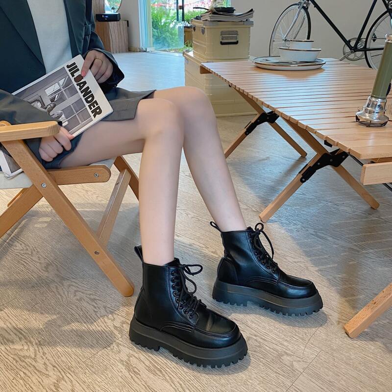 

Lace-up Front Platform Combat Boots, Black