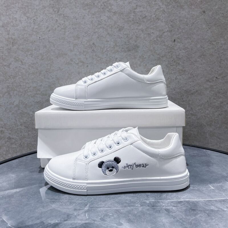 

Cartoon Bear & Letter Embroidery Skate Shoes, Grey