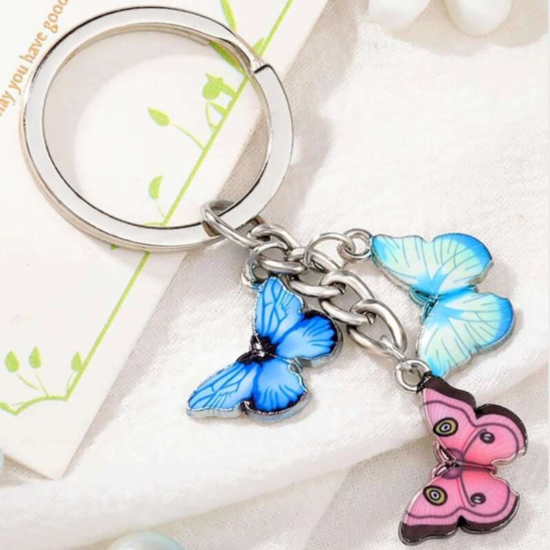 

1pc Random Butterfly Charm Keychain, Multicolor