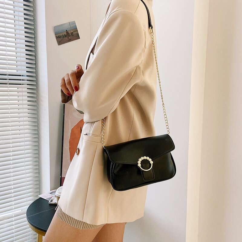 

Faux Pearl Decor Flap Chain Bag, Black