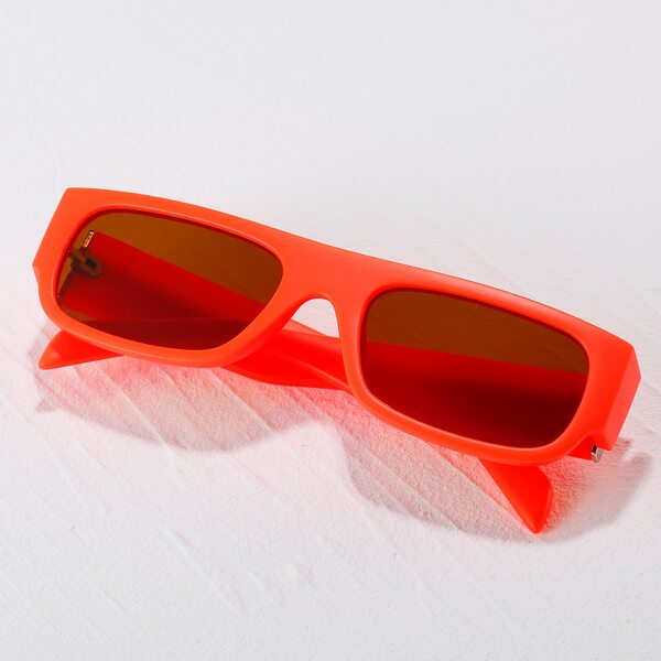 

Square Frame Sunglasses