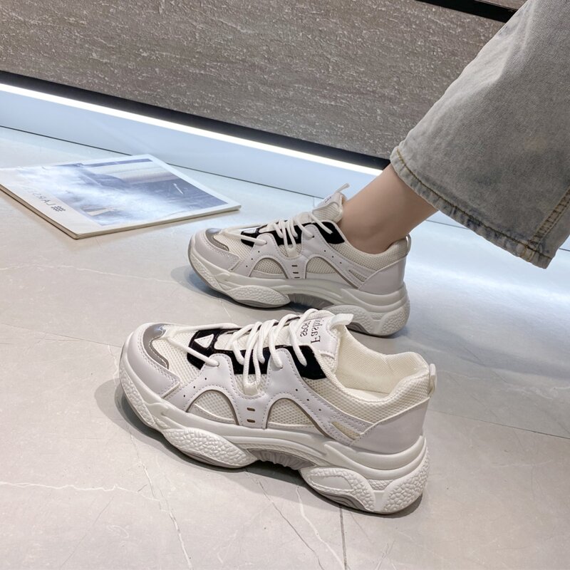 

Letter Graphic Mesh Panel Chunky Sneakers, Black and white