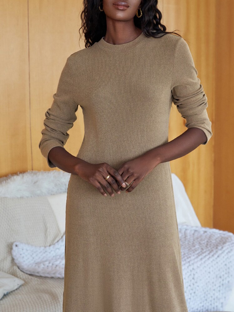 Ribbed Knit Maxi Dress - Khaki - View 4