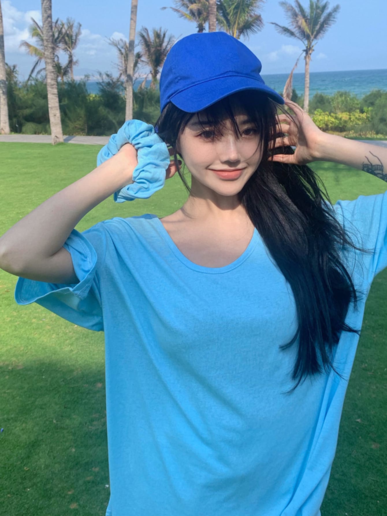 素色落肩T恤帶大腸髮圈 - 淺藍色 - 查看 1