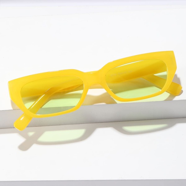 

Geometric Frame Sunglasses