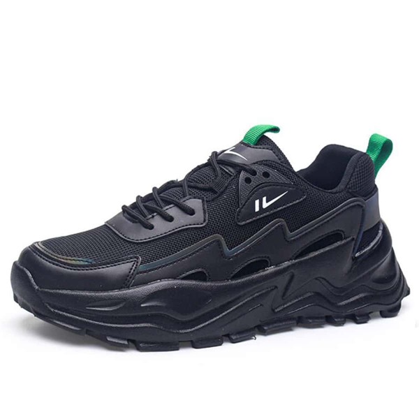 

Men Minimalist Lace Up Front Sneakers, Black