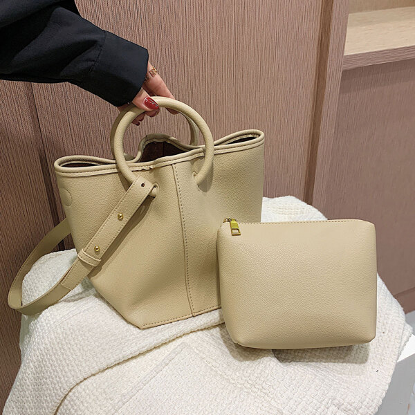 

Minimalist Tote Bag With Inner Pouch, Khaki