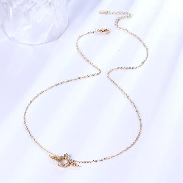 

18K Gold Plated Circle & Wing Pendant Necklace