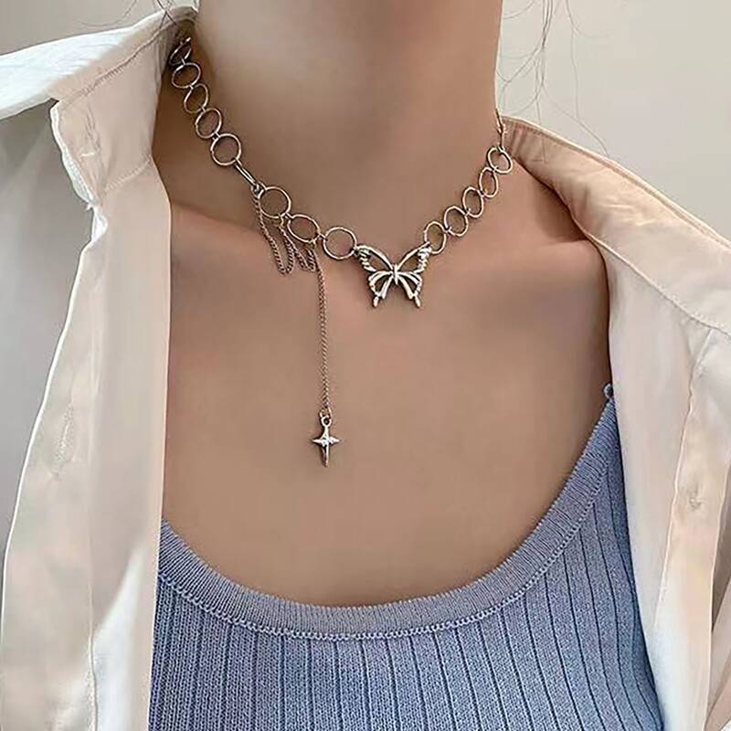 

Butterfly Decor Necklace, Silver