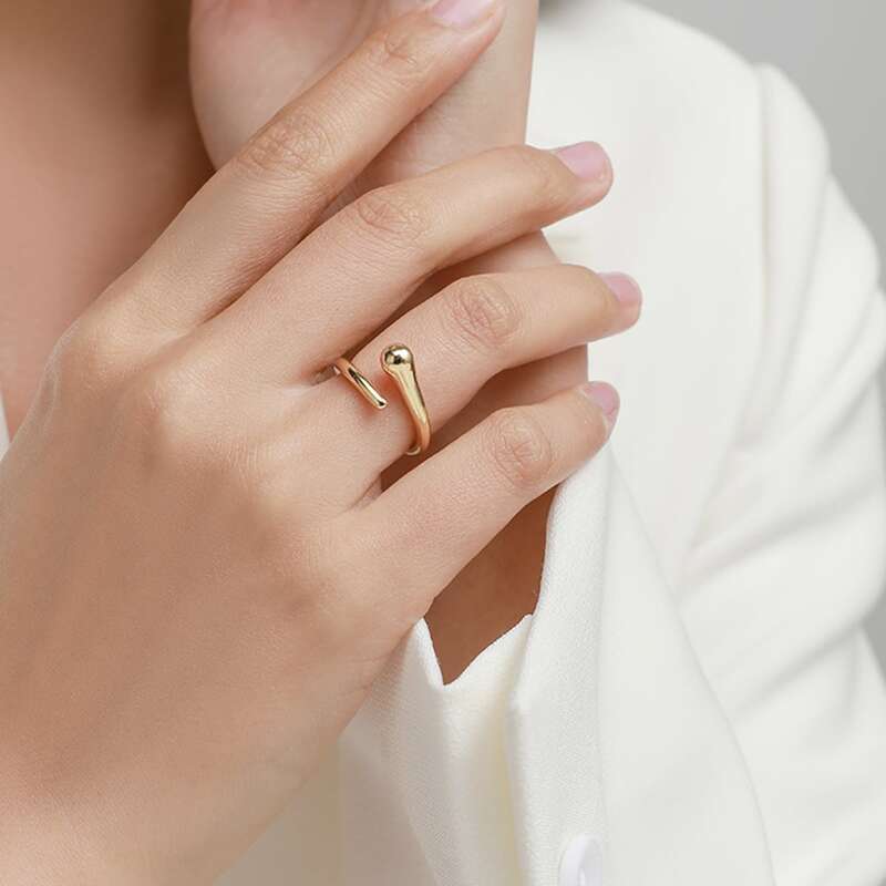 

Simple Cuff Ring, Gold