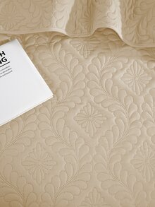 Embossed Pattern Quilt - Apricot - View 5