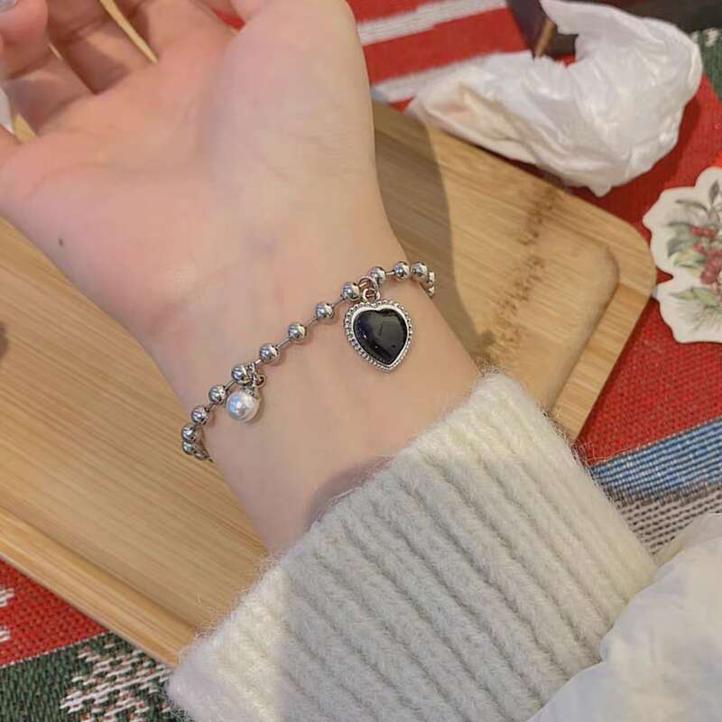 

Heart Decor Chain Bracelet, Silver