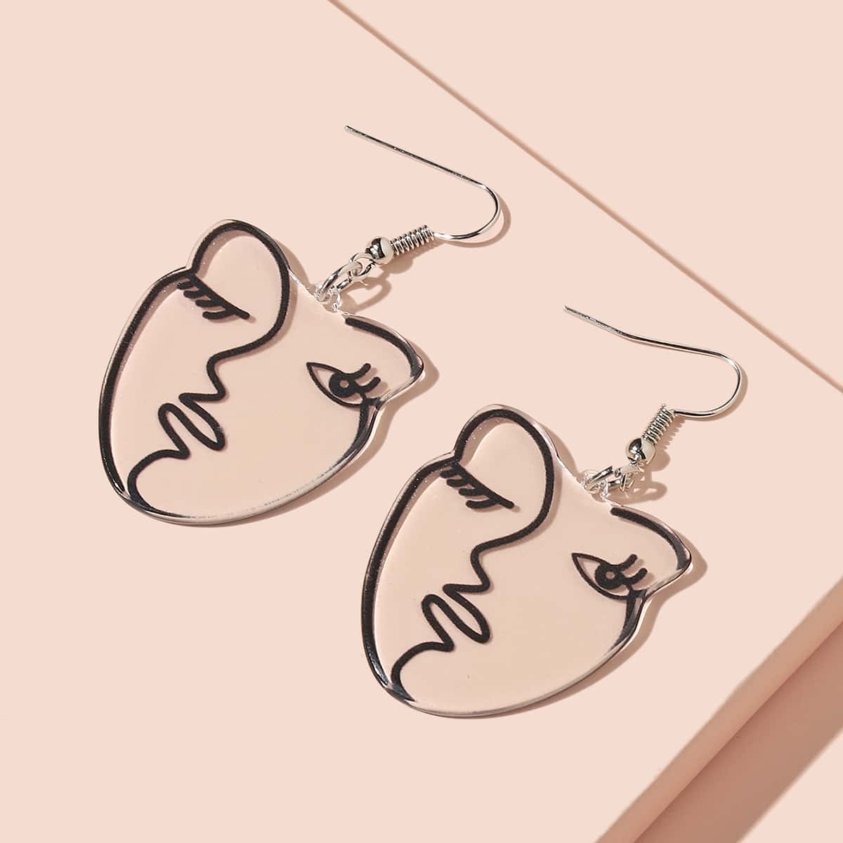 

Figure Graphic Drop Earrings, Black