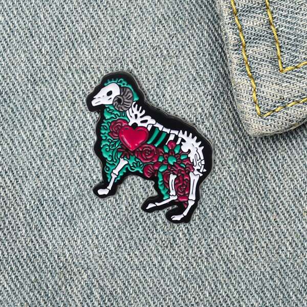

Animal Decor Brooch, Multicolor
