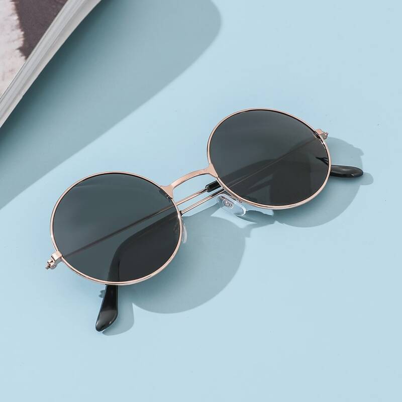 

Round Frame Sunglasses