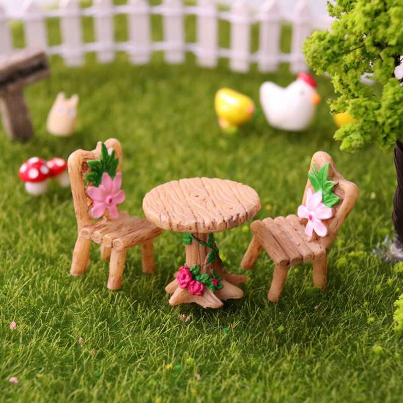 

3pcs Table & Chair Art Decoration, Multicolor