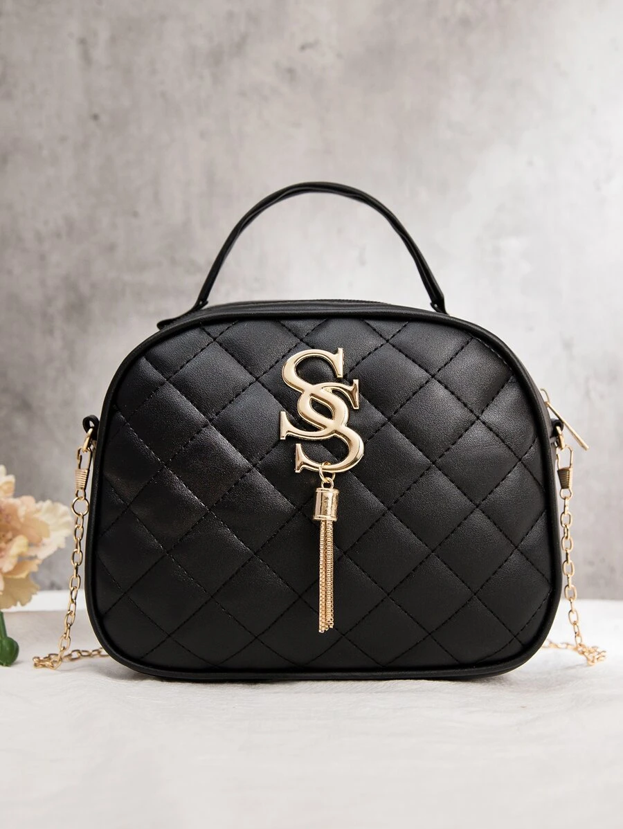 Bolso cartera con cadena guateado con diseño de fleco - Negro - Ver 1