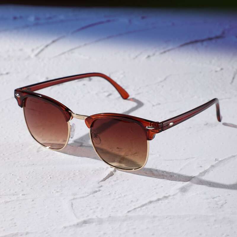 

Square Frame Sunglasses