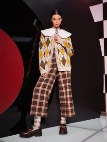 Mulvari Peter Pan Collar Argyle Pattern Cardigan - Multicolor - View 5