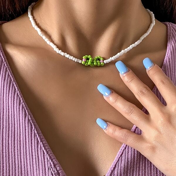 

Cartoon Beaded Necklace, White
