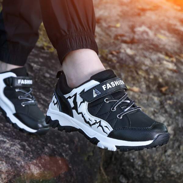 

Boys Two Tone Letter Graphic Sneakers, Black and white