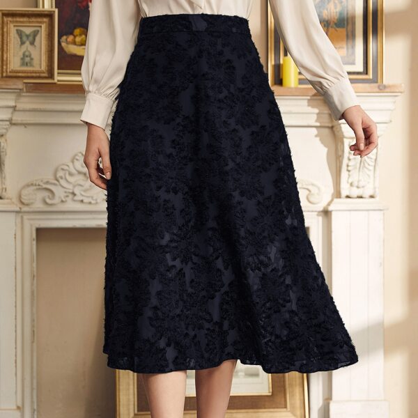 

Embroidery A-line Mesh Skirt, Navy blue