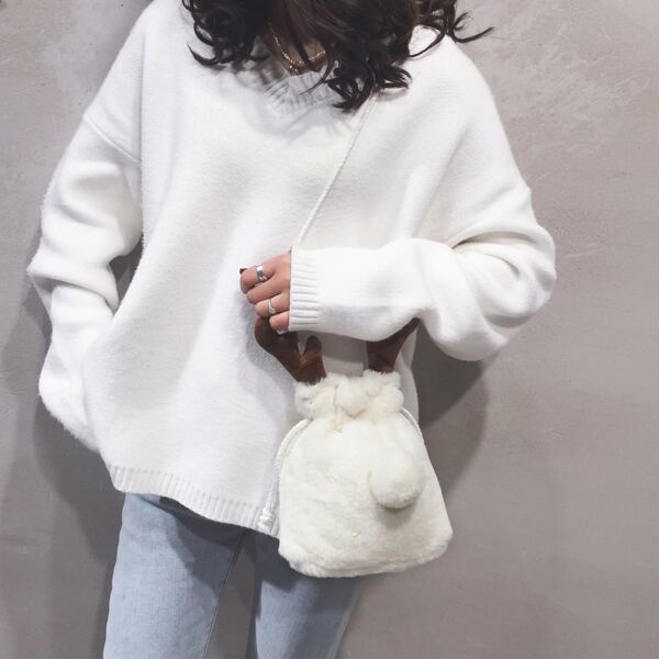 

Fluffy Drawstring Bucket Bag, White