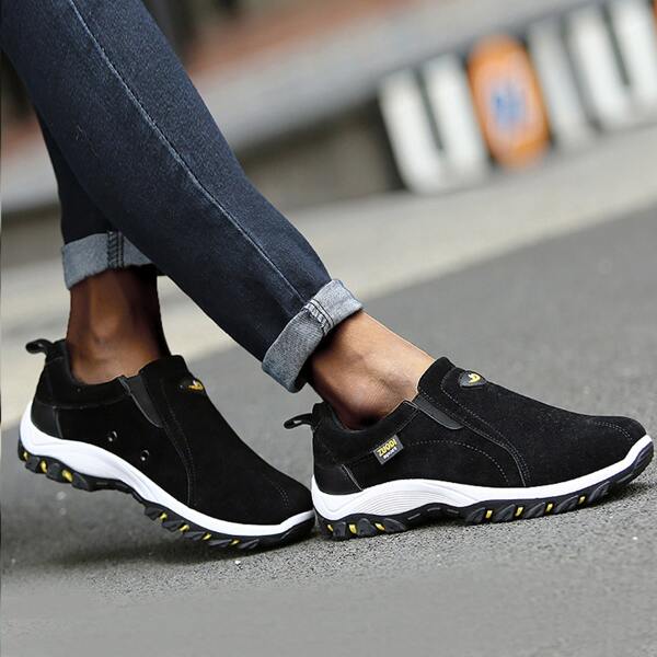

Men Minimalist Slip-On Sneakers, Black