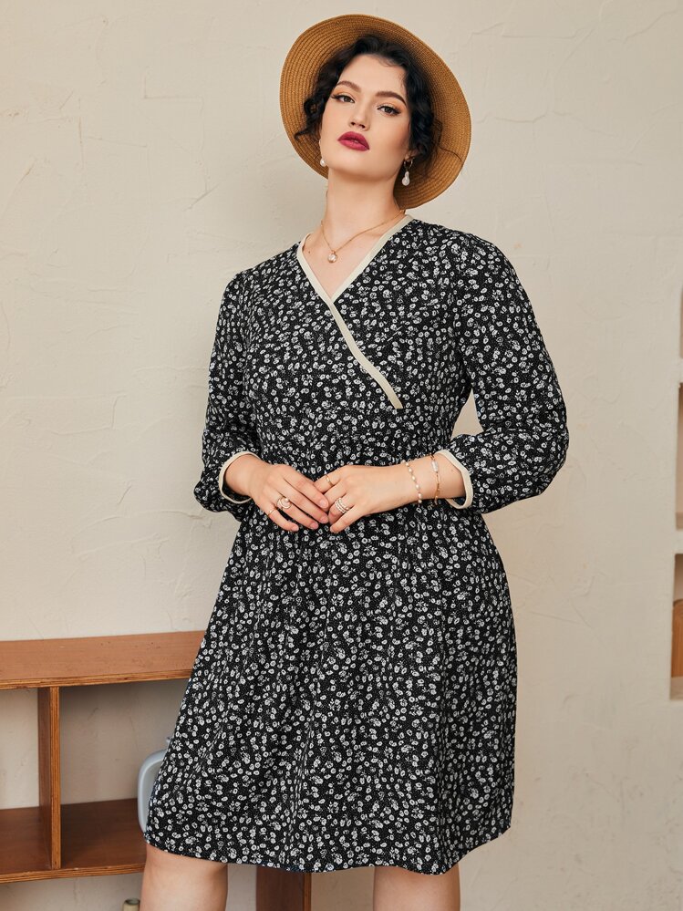 SHEIN Unity 大碼碎花A字連衣裙 - 黑與白 - 查看 1