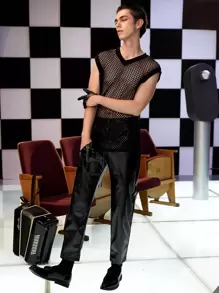 GENTILAND Men Chain Detail PU Leather Trousers - Black - View 1