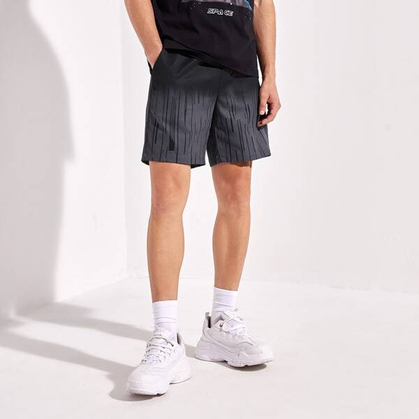 

Men Letter Graphic Ombre Knot Front Shorts, Dark grey