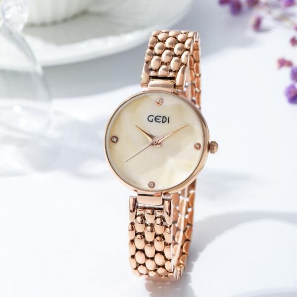 

Rhinestone Decor Quartz Watch