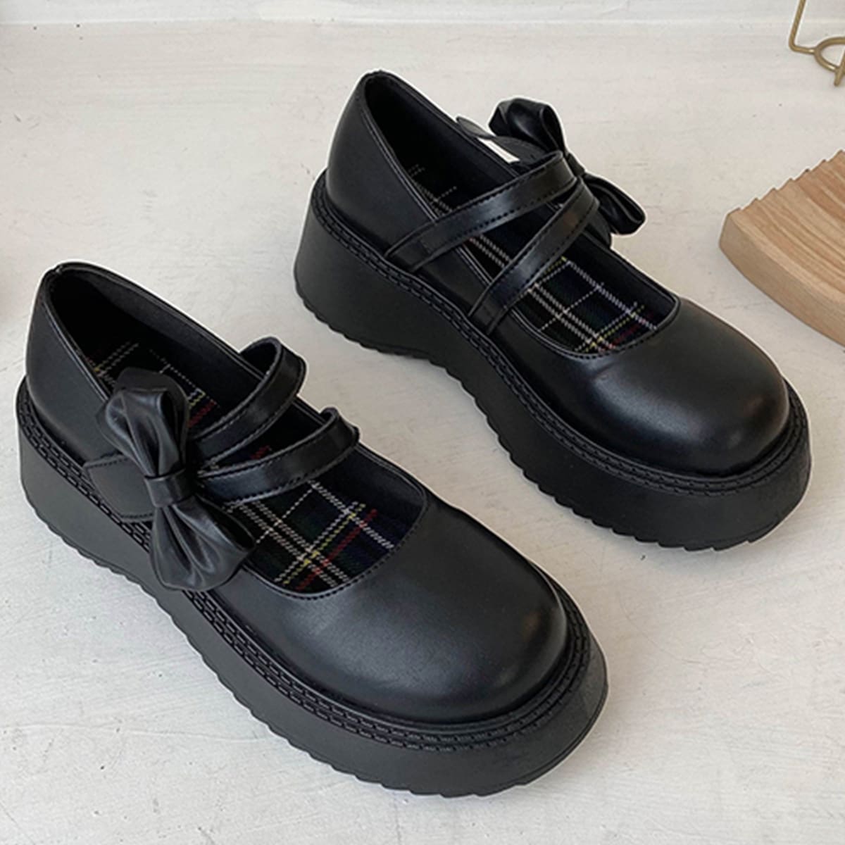 

Bow Decor Flatform Mary Janes, Black